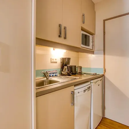 Le Murmure Pieds Dans L'eau لا غراند موت