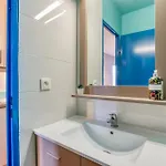 Aparthotel Le Murmure Pieds Dans L'eau 3*