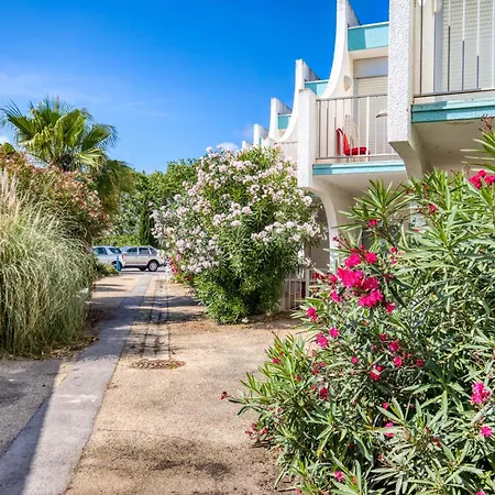 Apartahotel Le Murmure Pieds Dans L'eau La Grande-Motte