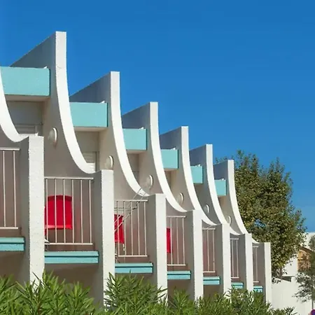 Le Murmure Pieds Dans L'eau La Grande-Motte