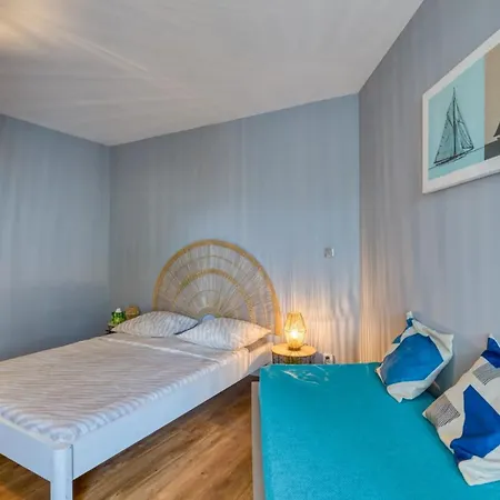 Le Murmure Pieds Dans L'eau Aparthotel La Grande Motte