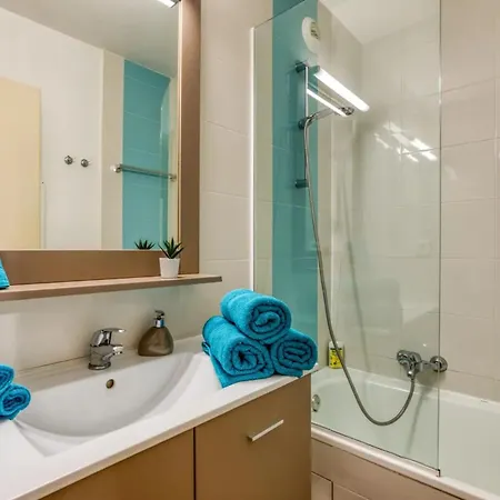 Apartahotel Le Murmure Pieds Dans L'eau