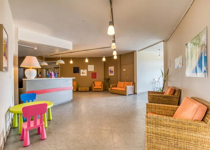 Apartahotel Le Murmure Pieds Dans L'eau La Grande-Motte